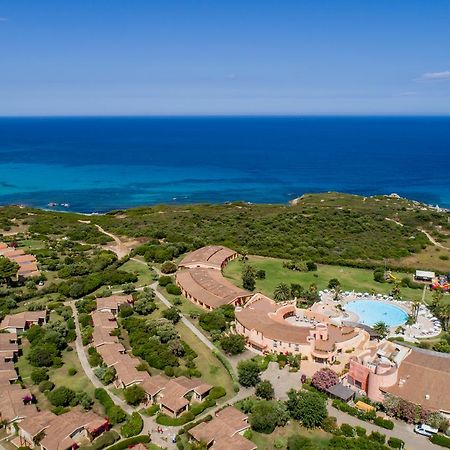 Sant'Elmo Beach Hotel Castiadas Exteriör bild
