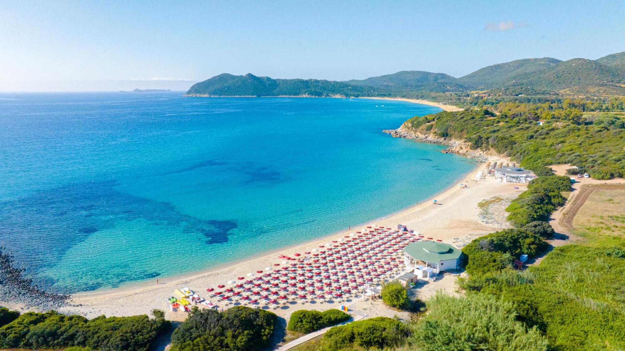 Sant'Elmo Beach Hotel Castiadas Exteriör bild