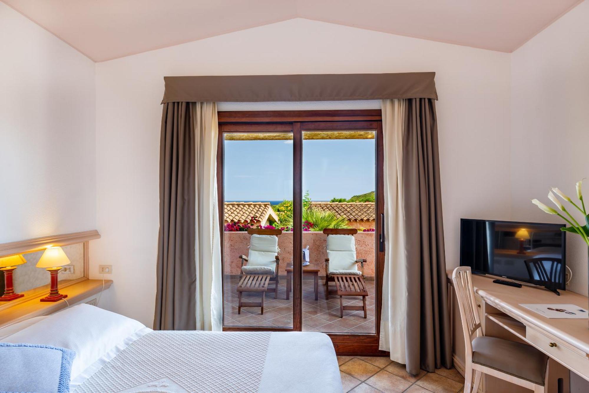 Sant'Elmo Beach Hotel Castiadas Rum bild